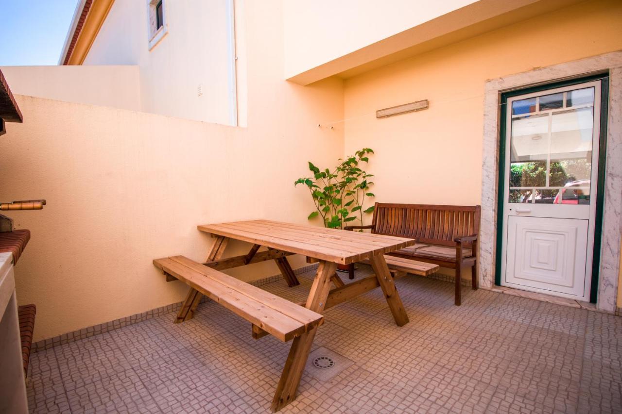 Villa 6Pax Baby Friendly Near Dino Park&Beaches Sao Bartolomeu dos Galegos e Moledo Luaran gambar