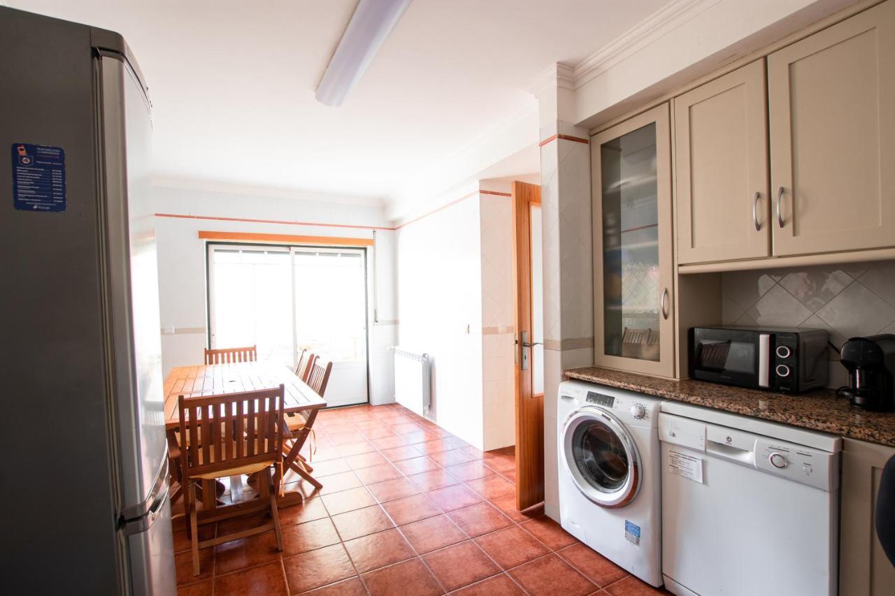 Villa 6Pax Baby Friendly Near Dino Park&Beaches Sao Bartolomeu dos Galegos e Moledo Luaran gambar